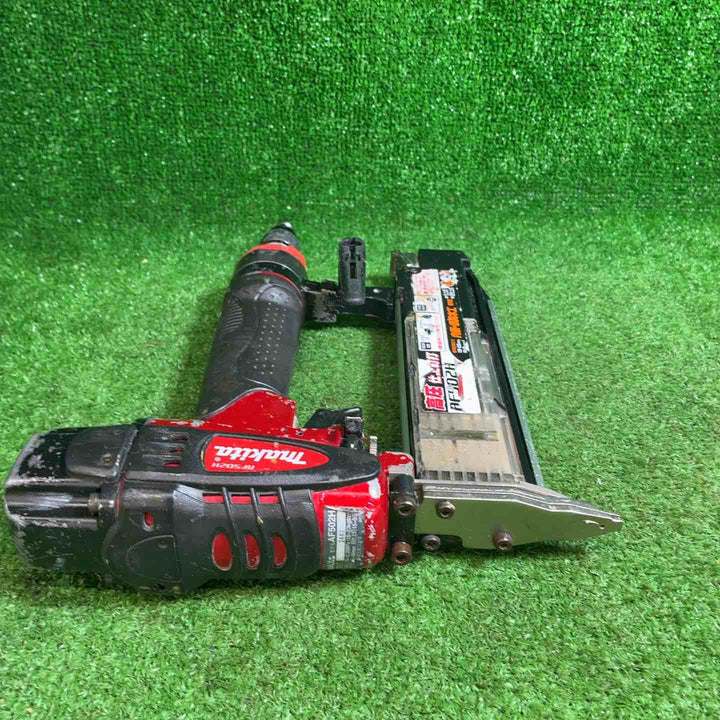 マキタ(makita) 仕上釘打(フィニッシュネイラ) AF502H【藤沢店】