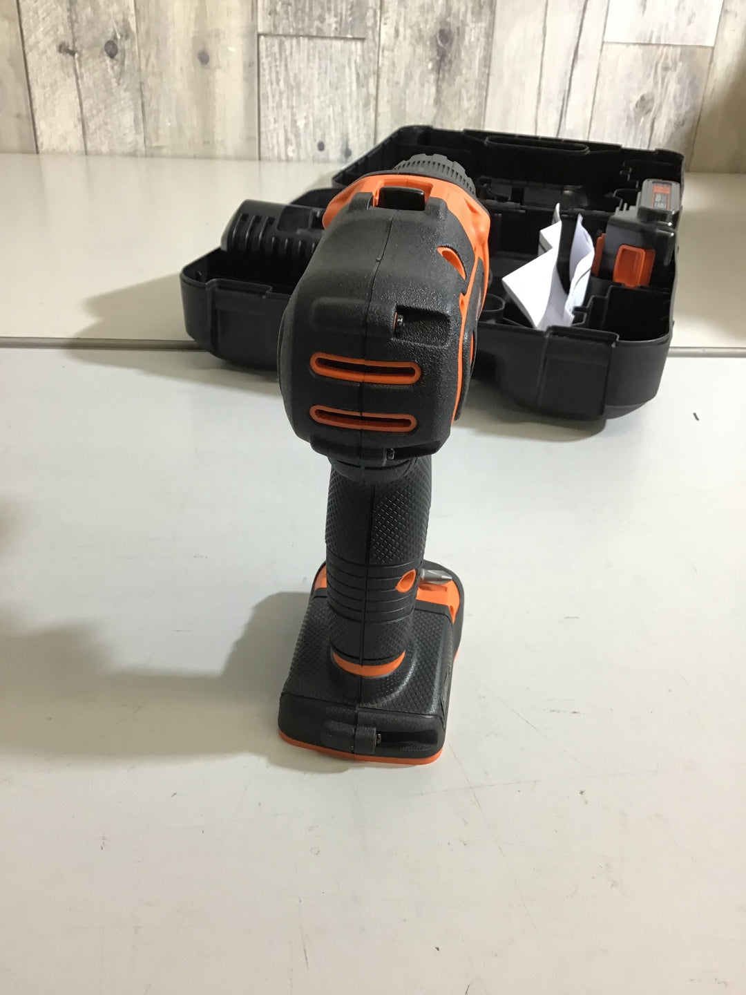 ブラックアンドデッカー(BLACK+DECKER) 18Vリチウム コードレス・ドリルドライバー BDCDD186K【戸田店】