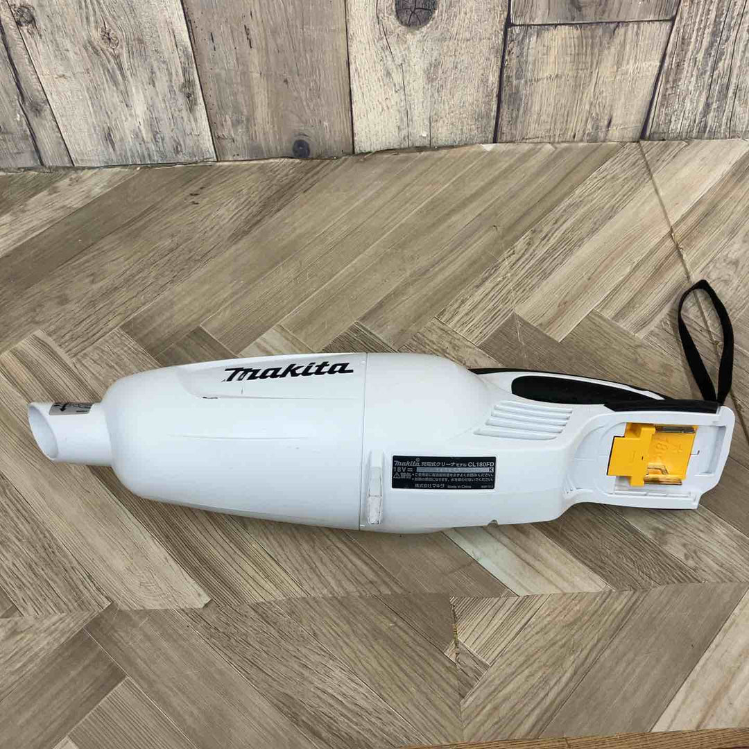 ◇マキタ(makita) コードレスクリーナー CL180FDZW【八潮店】