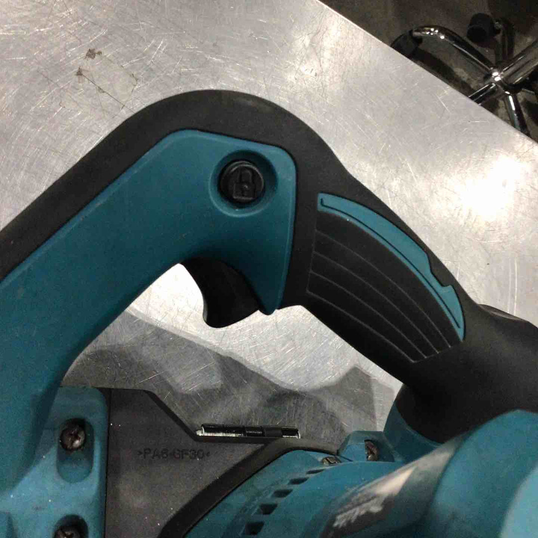 【中古品】 マキタ(makita) コードレスバンドソー PB181DZ 【藤沢店】