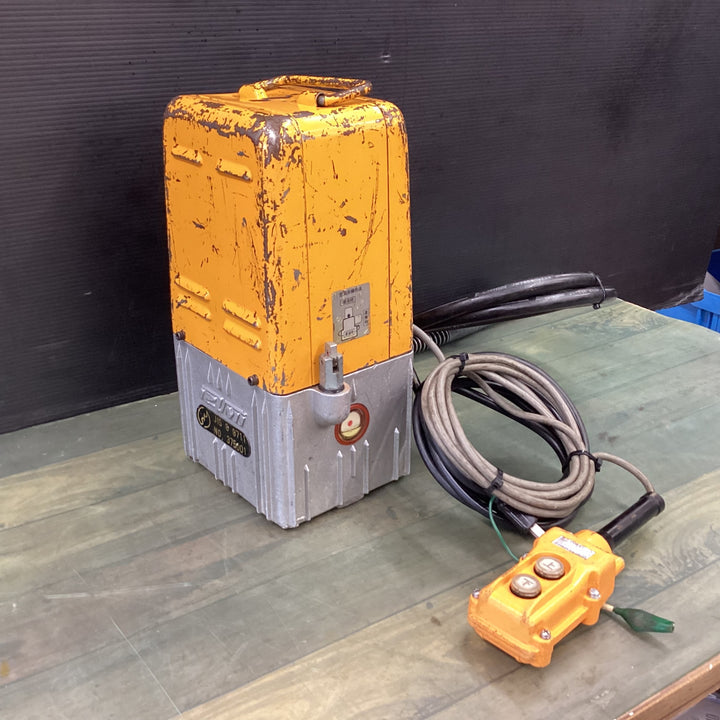 【中古品/店頭受取り限定】泉精器(IZUMI) 油圧式パイプベンダー PB-15N 電動リモコン式油圧ポンプ R14E-F シュー11個付【東大和店】