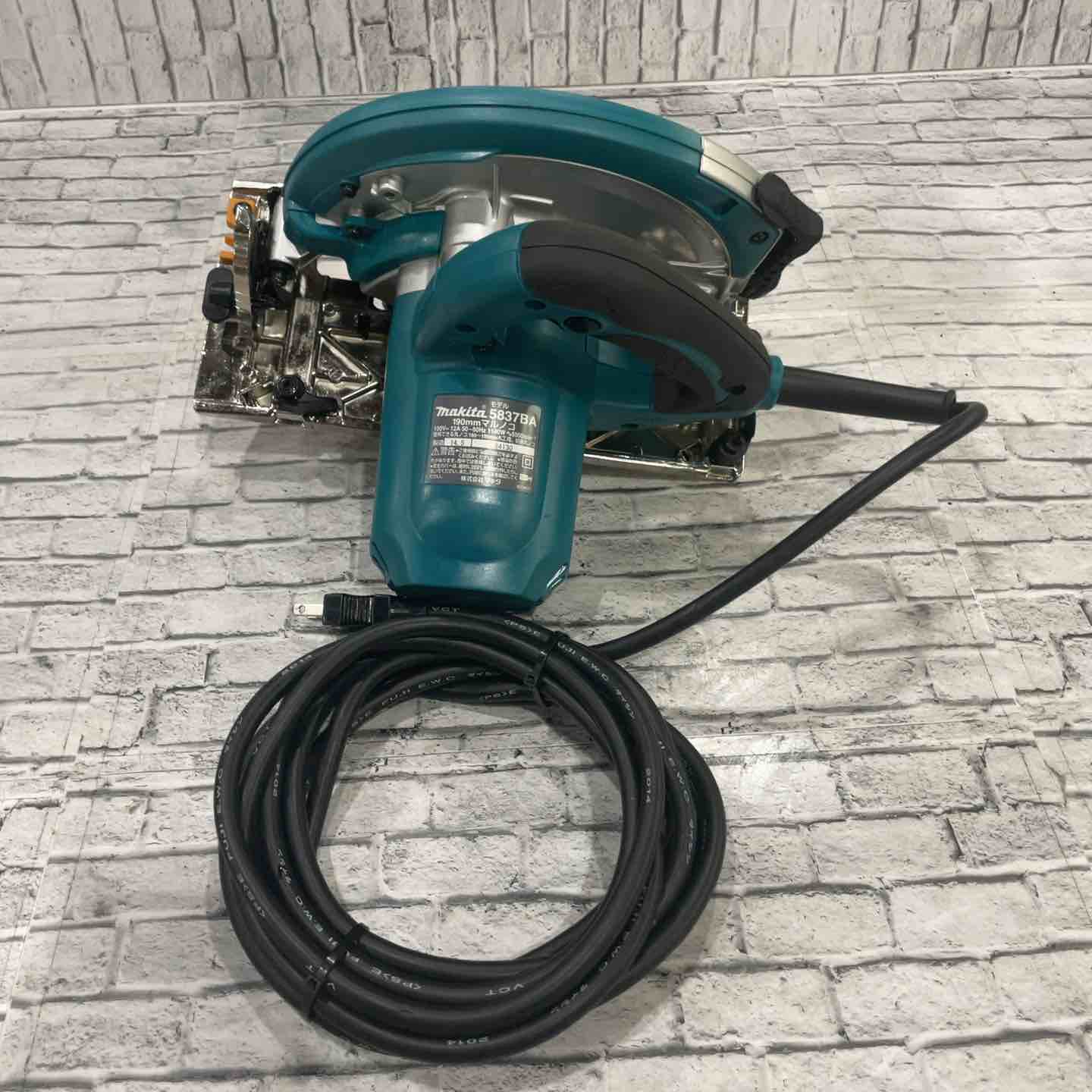 中古　makita マキタ 190mm丸ノコ 5837BA ☆マキタ(makita) 丸のこ 5837BA【川口店】 – アクトツール
