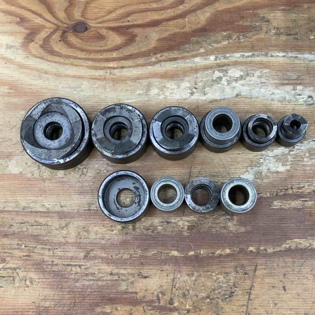 【中古品】◇泉精器(IZUMI) 手動油圧式ポンプ HP-180N パンチャー SH-10-1 コマ付属【柏店】