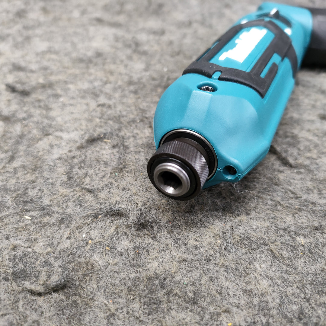 【未使用品】★マキタ(makita) コードレスペンインパクトドライバー TD022DSHX【八潮店】