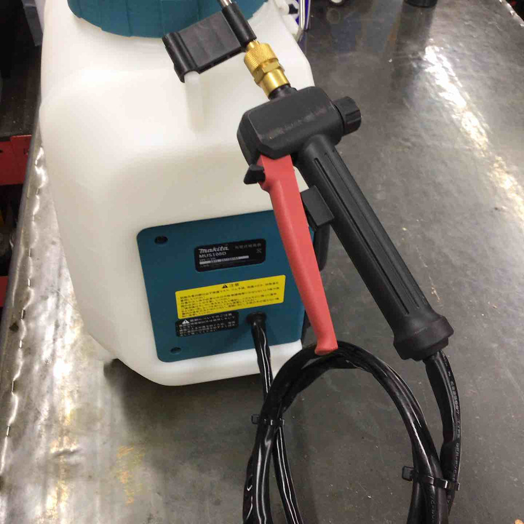 〇マキタ 18V 充電式噴霧器 10L 本体のみ MUS108DZ【戸田店】