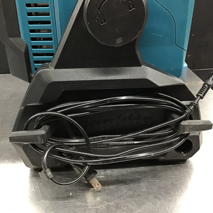 ★マキタ(makita) コードレススタンドライト ML004G【戸田店】