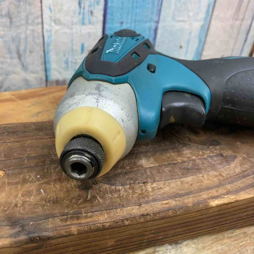 【中古品】☆マキタ(makita) コードレスインパクトドライバー TD090DWX 10.8V フルセット【柏店】