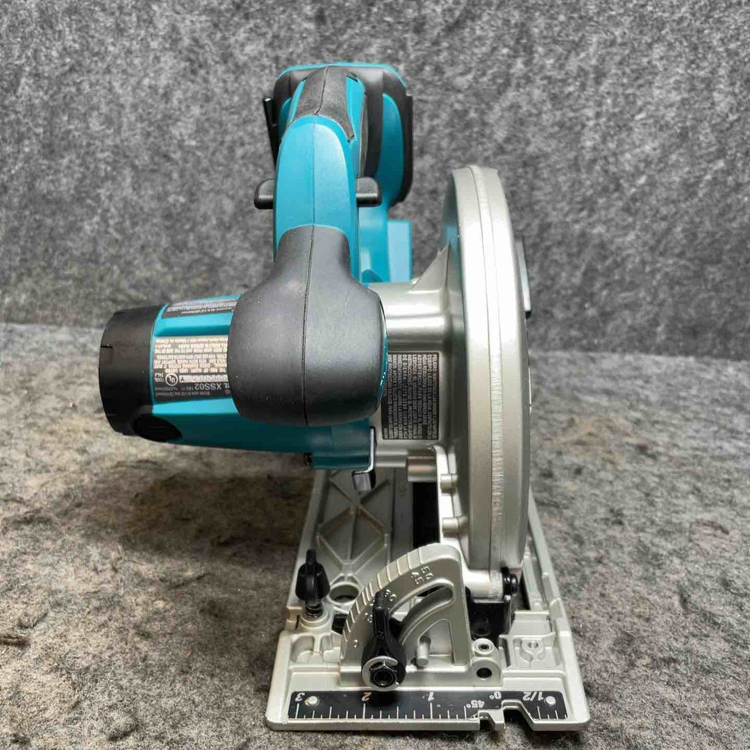 マキタ(makita) 18Vコードレス丸ノコ XSS02 輸入品【桶川店】