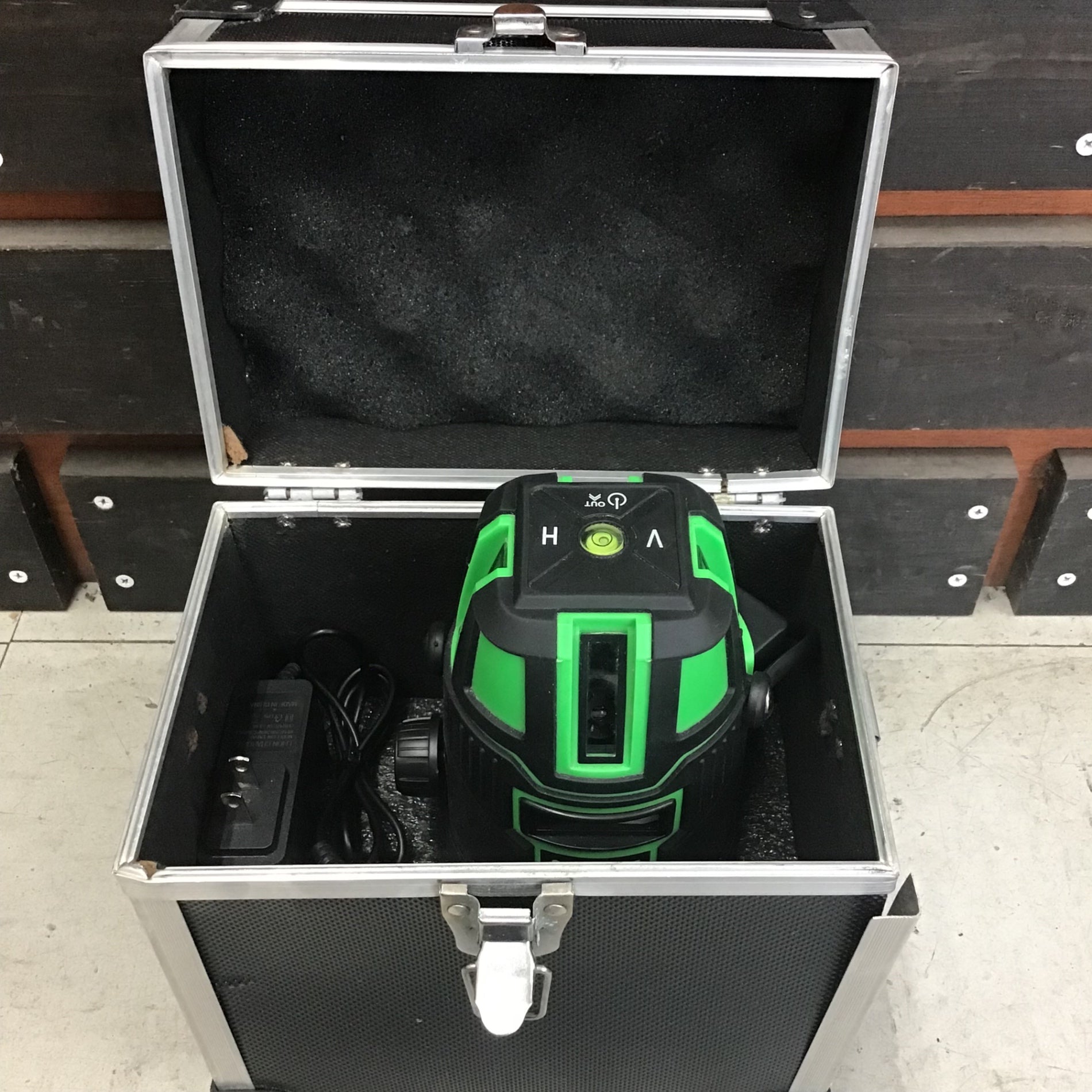 現状品】 カペオ/KAPEO グリーンレーザー墨出し器 SJ-G225 【鴻巣店