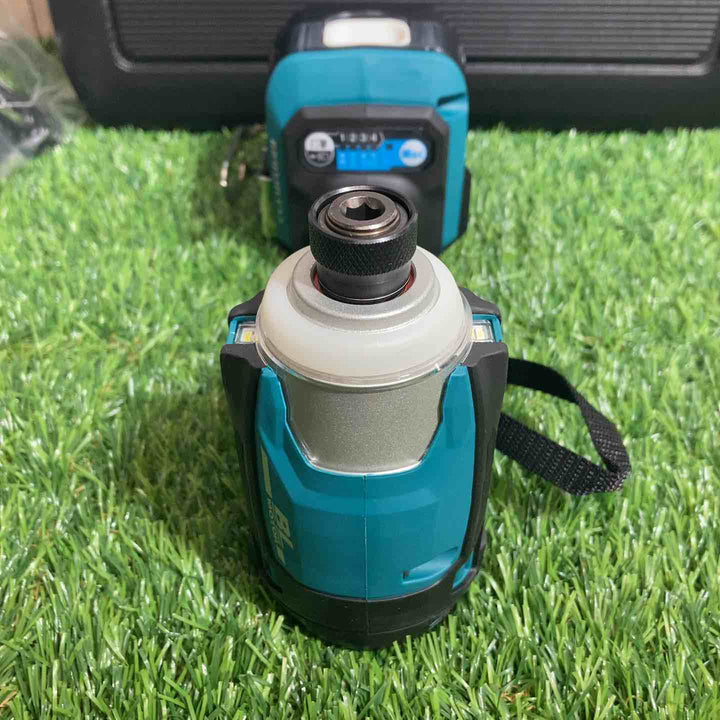 マキタ(makita) 14.4Vコードレスインパクトドライバー TD162DRGX純正バッテリ付➁【戸田店】