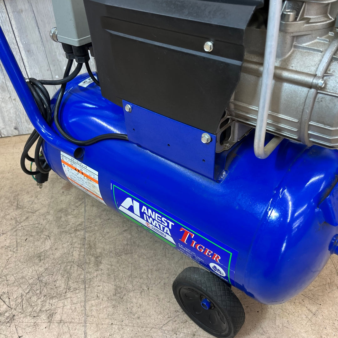 中古品/店頭受取り限定】アネスト岩田(IWATA) エアコンプレッサー 