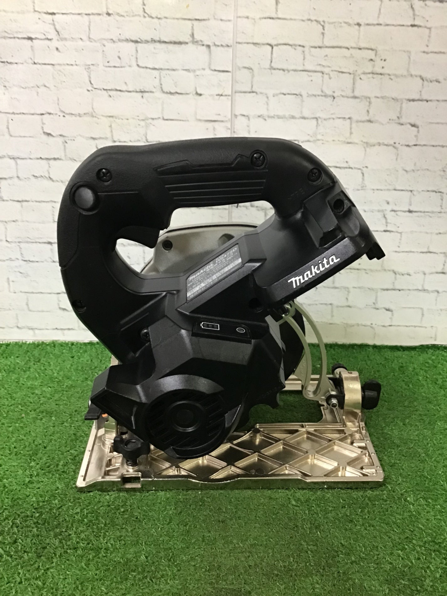 マキタ(makita) コードレス丸のこ HS472DZB【町田店】 – アクトツール