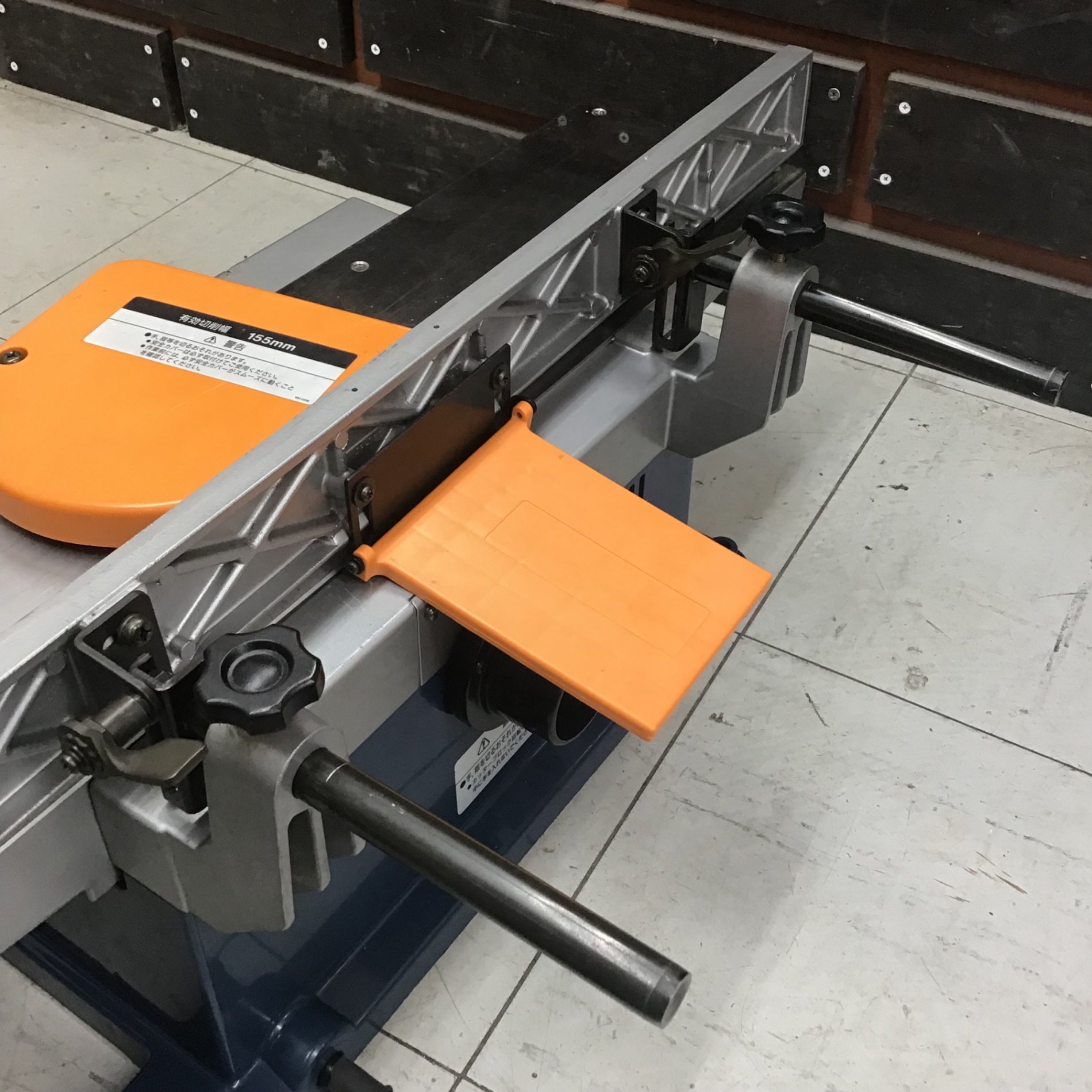 ◇RYOBI◇リョービ◇小型手押カンナ◇HL-6A◇ 美品 【RYOBI】 ◇RYOBI◇リョービ◇小型手押カンナ◇HL-6A◇ 美品 【RYOBI】
