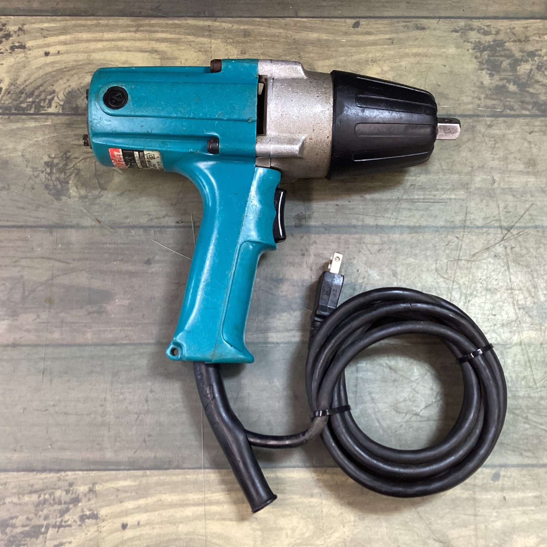 makita 6型インパクトレンチ 汚らしい 6906