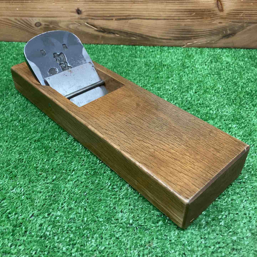 【中古品】 鉋 かんな 初弘 寸八 【鴻巣店】