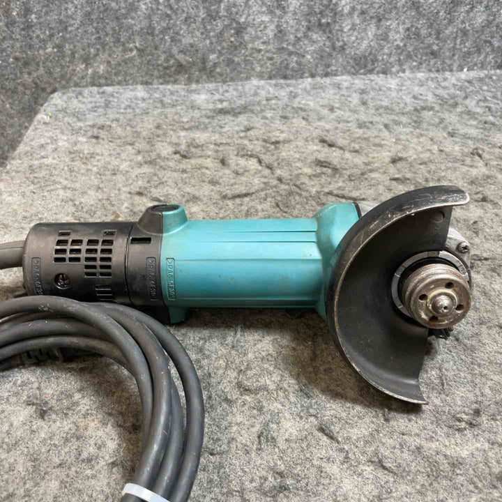 マキタ(makita) 100mmディスクグラインダ 9533B【桶川店】