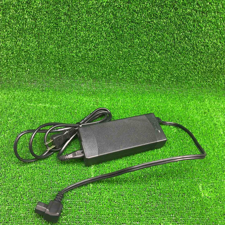 ★マキタ(makita) コードレス冷温庫 CW004GZO【藤沢店】