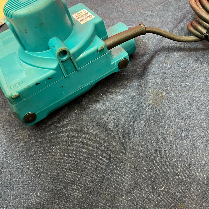 【中古品】マキタ(makita) 小型集じん機 451 本体のみ【東大和店】