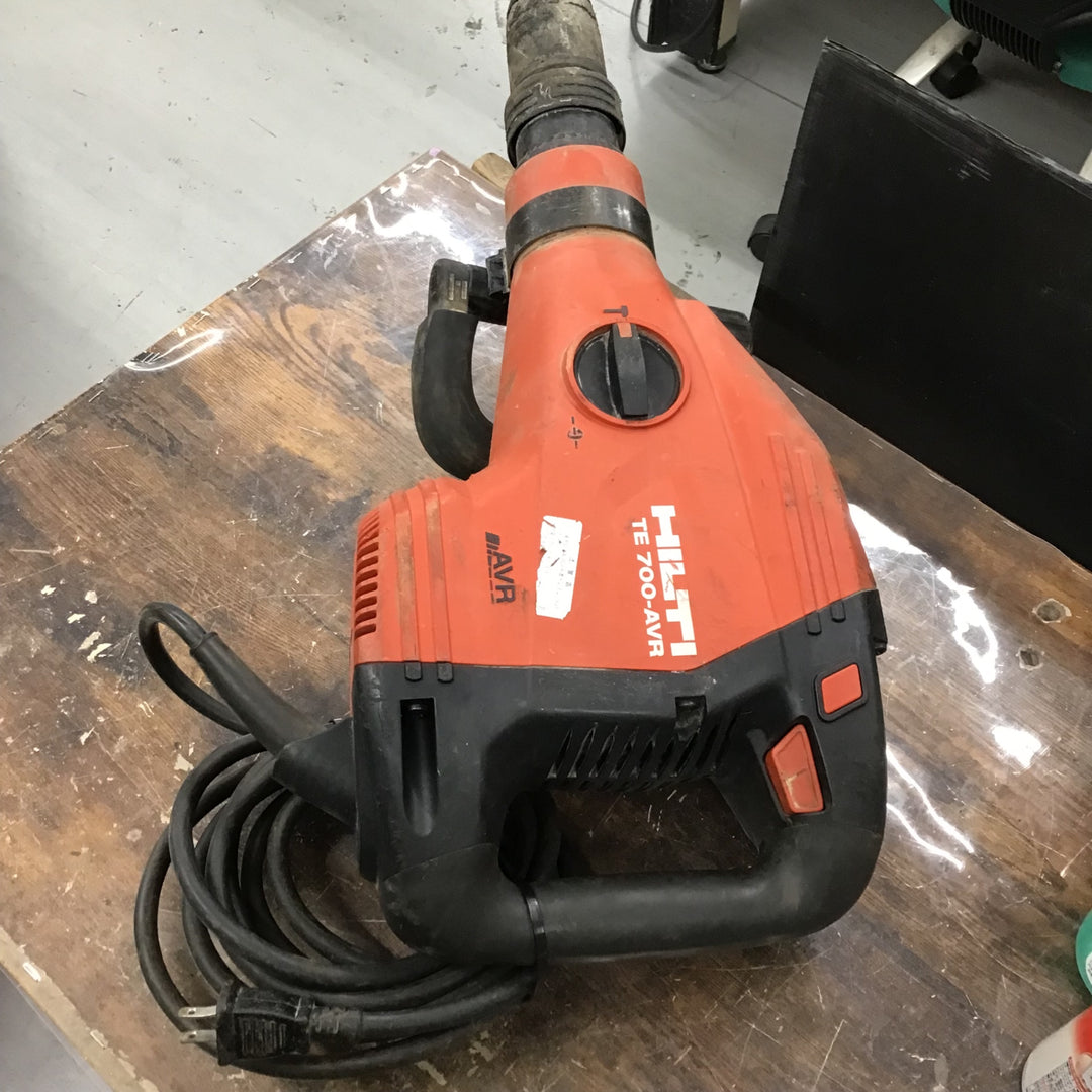 ☆ヒルティ(HILTI) 電動ハンマ TE700-AVR【戸田店】