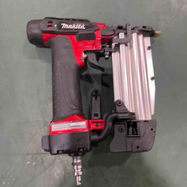★マキタ(makita) 高圧ピンネイラ AF501HP【川口店】