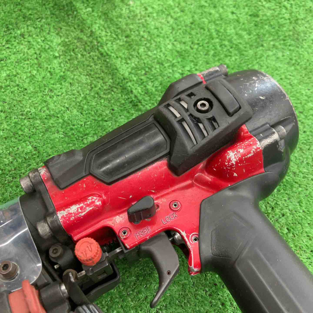 【中古品】 ◎メンテ済み◎ マキタ/makita 高圧エア釘打ち機・AN633H 【桶川店】