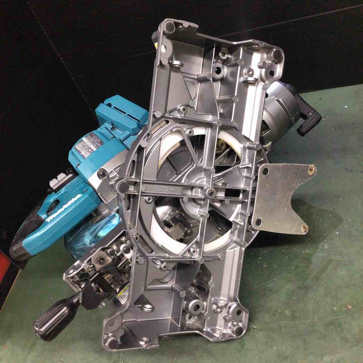 ★マキタ(makita) コードレススライドマルノコ LS001GZ【戸田店】