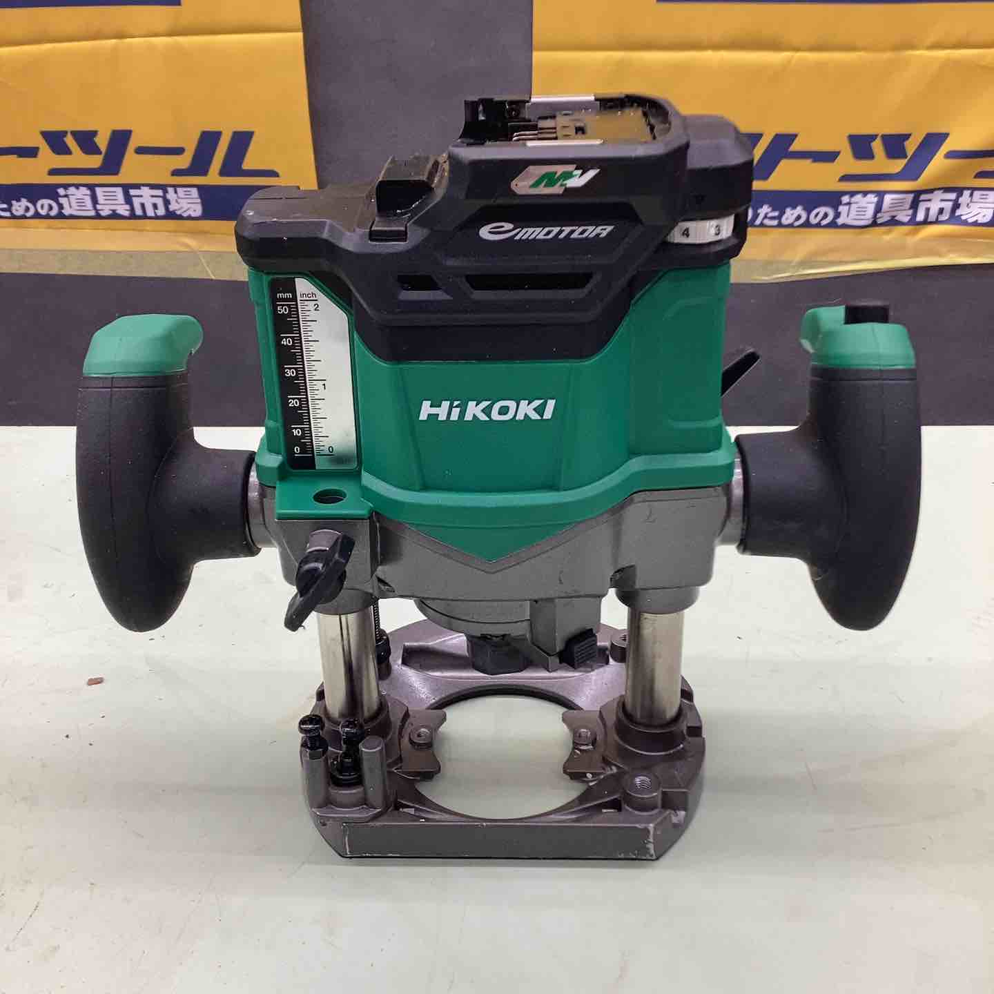 【引取限定】マキタ 3612BRA 電動ルーター　自作作業台セット　ルータースピードコントローラー付き【久留米上津BP店】【中古】 引取限定】マキタ 3612BRA 電動ルーター 自作作業台セット ルーター