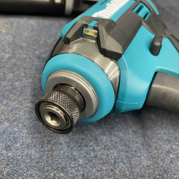 【未使用品】★マキタ(makita) 40Vコードレスインパクトドライバ TD003GRAX バッテリー2個・充電器付き【八潮店】