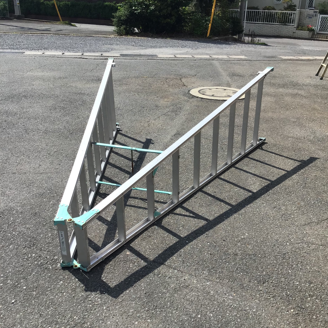 【現状品 / 店頭受取り限定】アルインコ ９尺脚立 MA-270FD 【鴻巣店】