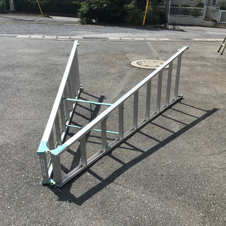 【現状品 / 店頭受取り限定】アルインコ ９尺脚立 MA-270FD 【鴻巣店】