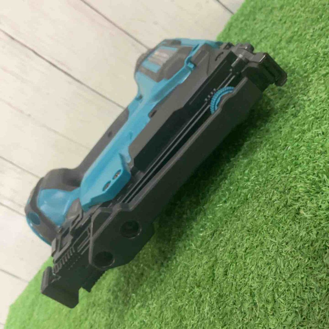 ★マキタ(makita) コードレスタッカー ST121DRG【川口店】