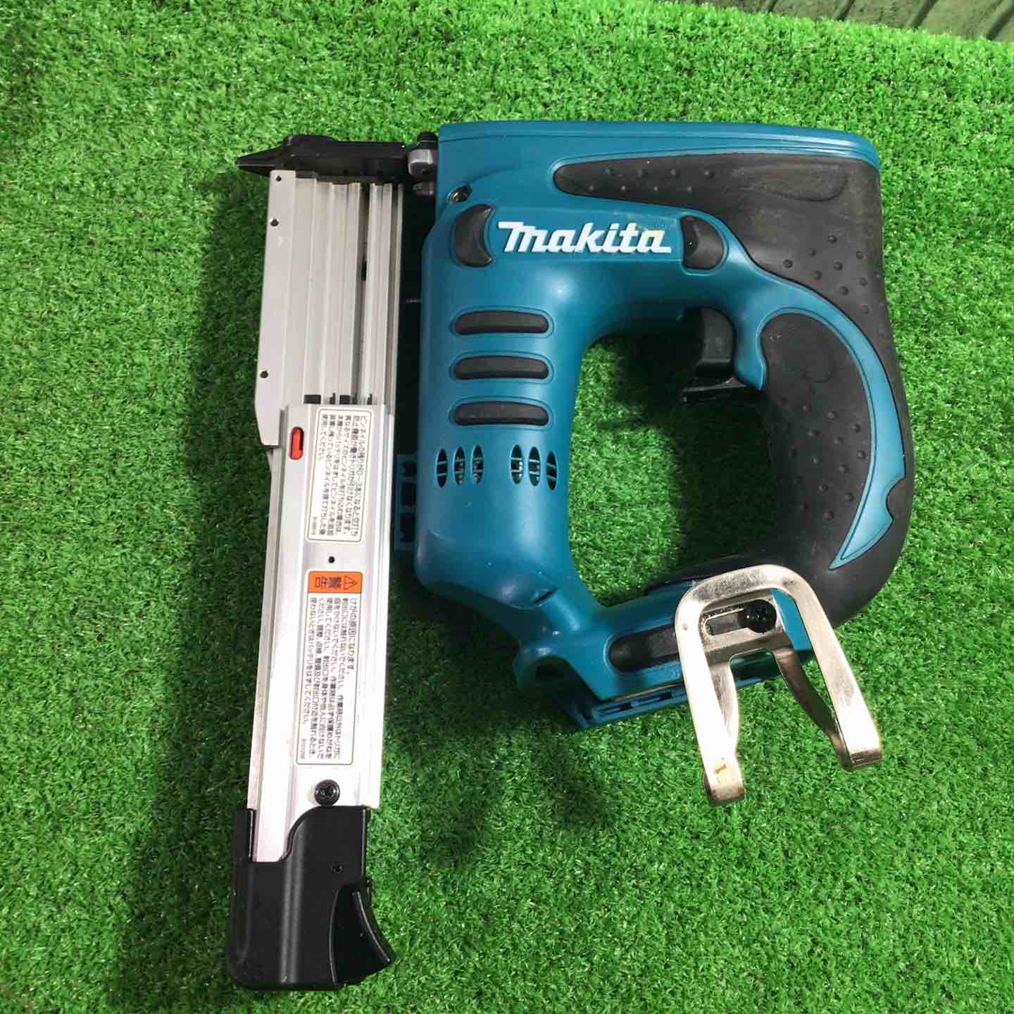 ☆マキタ(makita) コードレスピンネイラ PT350DRF【川口店】 ☆マキタ(makita) コードレスピンネイラ PT350DRF【川口店】 – アクト