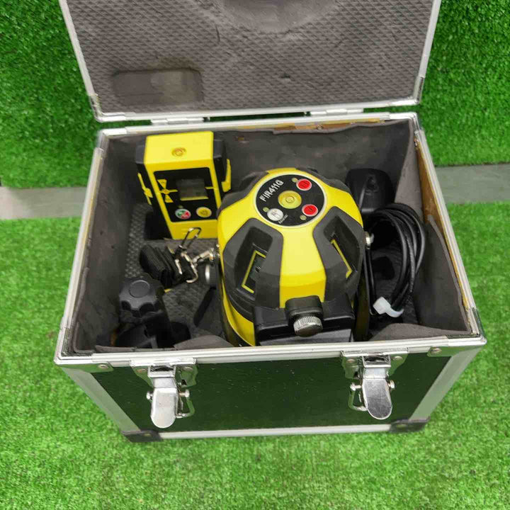 ◇Firecore5ライン グリーンレーザー墨出し器 FIR411G【桶川店】