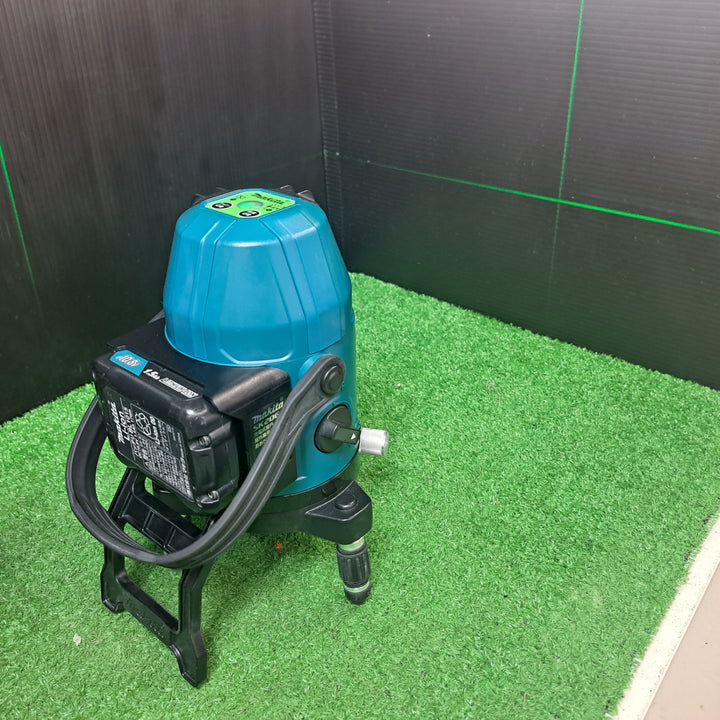 マキタ/makita 10.8V 3ライングリーンレーザー墨出し器 SK20GD 1.5Ahバッテリー2個付き【岩槻店】