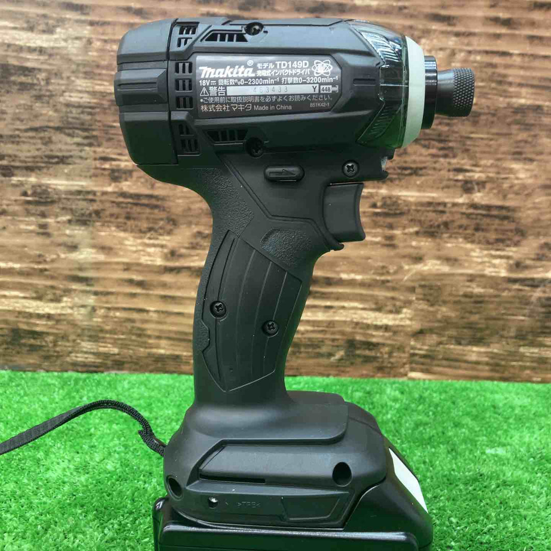マキタ(makita) コードレスインパクトドライバー TD149DRFXB ビット10本 侍BLACK インパクトホルダー(ゴールド)セット【川越店】