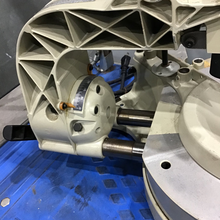 【中古品/店頭受取り限定】 マキタ (makita) スライド丸ノコ LS1213 【藤沢店】