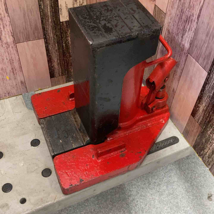 メーカー不明　爪ジャッキ　D-5E　爪部許容荷重：5ｔ【八潮店】