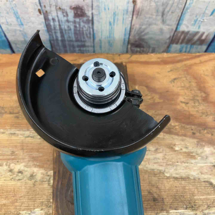☆マキタ(makita) 100mmディスクグラインダ 9533BL【柏店】