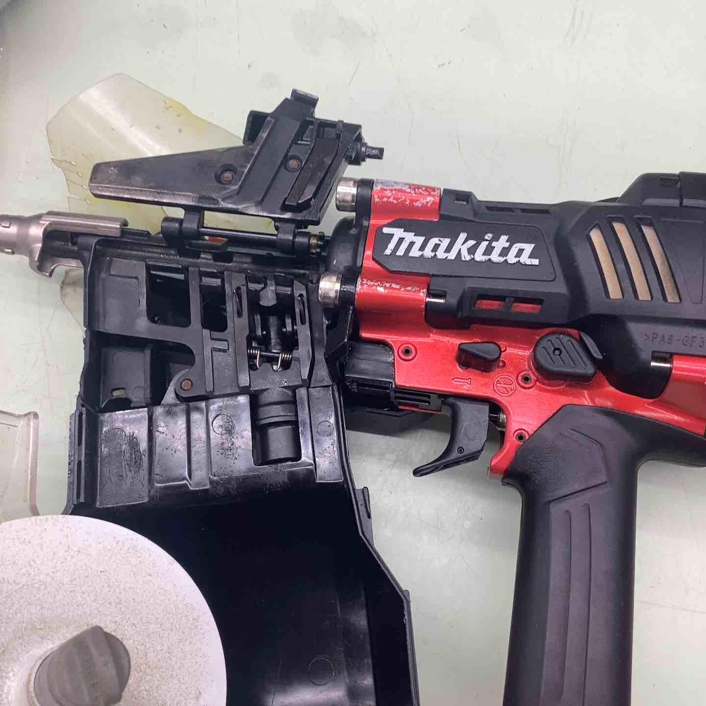 マキタ(makita) 高圧エア釘打ち機 AN936H【藤沢店】 – アクトツール