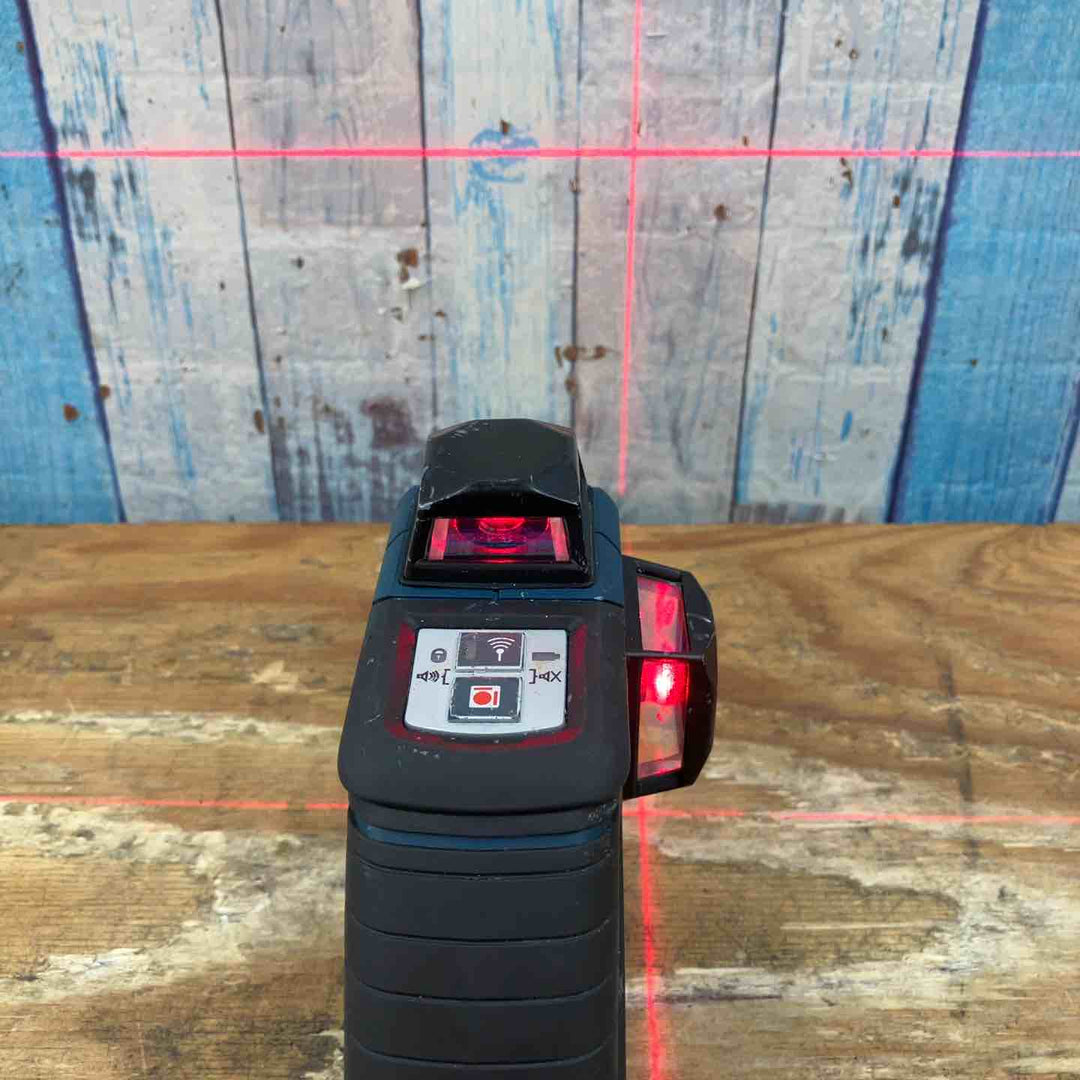 【中古品】◇ボッシュ(BOSCH) 水平/垂直ラインレーザー GLL3-80P 赤色【柏店】