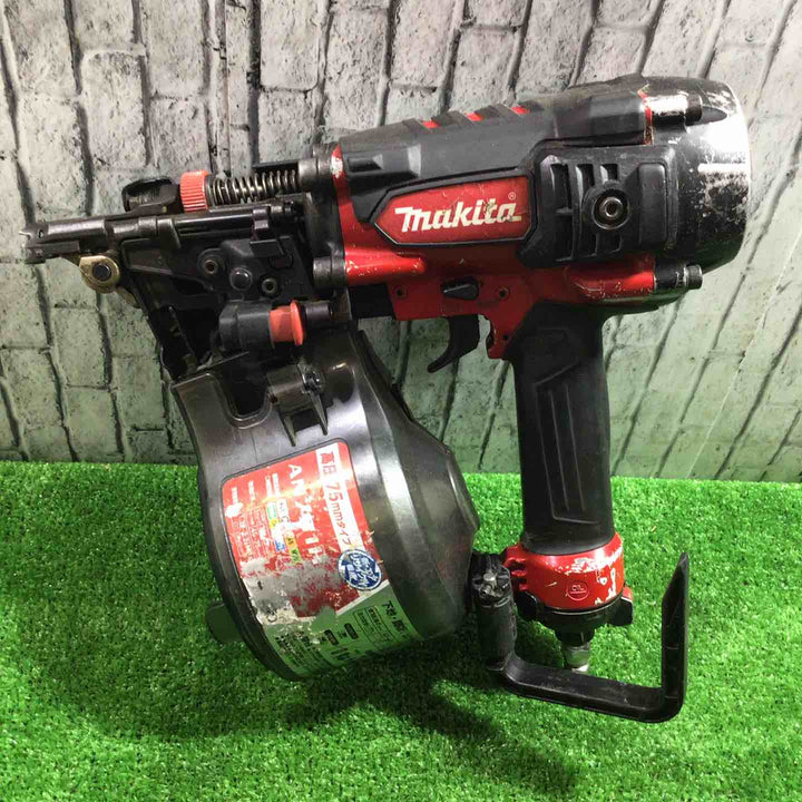 ★マキタ(makita) 高圧エア釘打ち機 AN731H【川口店】