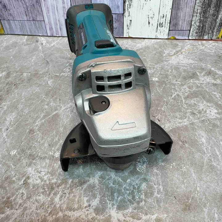 ☆マキタ(makita) コードレスディスクグラインダ GA402DZ【八潮店】