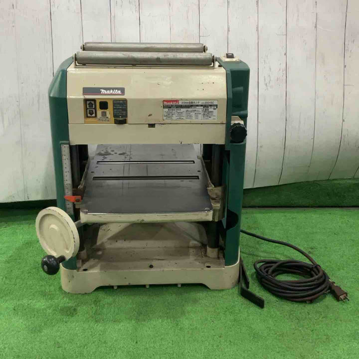 【店頭受取り限定】◇マキタ(makita) 312mm自動カンナ 2031SC 動作確認済【川口店】