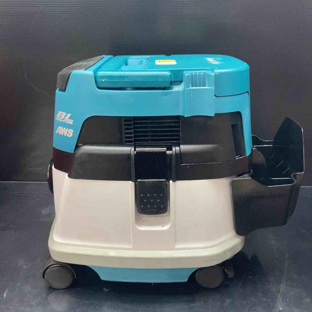 ★マキタ(makita) 粉じん専用 コードレス集じん機 VC867DZ【川越店】