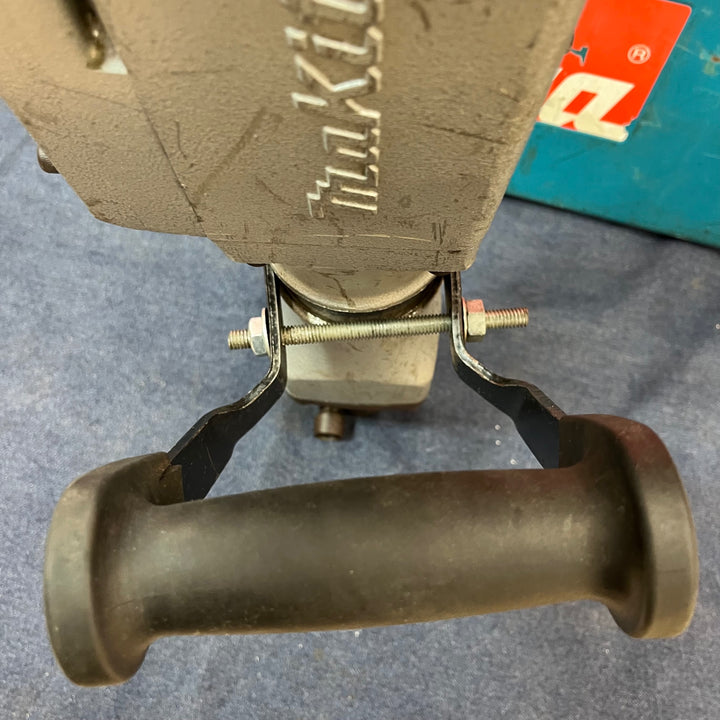 【中古品】★マキタ(makita) 電動ハンマ HM1500【東大和店】