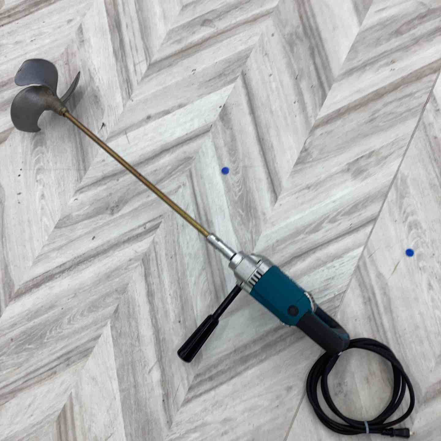 ☆マキタ(makita) コンクリートかくはん機 UT1305【越谷店】 – アクト