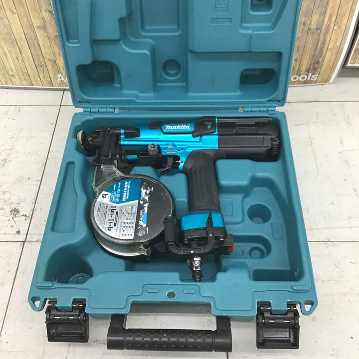 【中古品】 マキタ/makita 高圧エアネジ打ち機 AR411HRM 【鴻巣店】