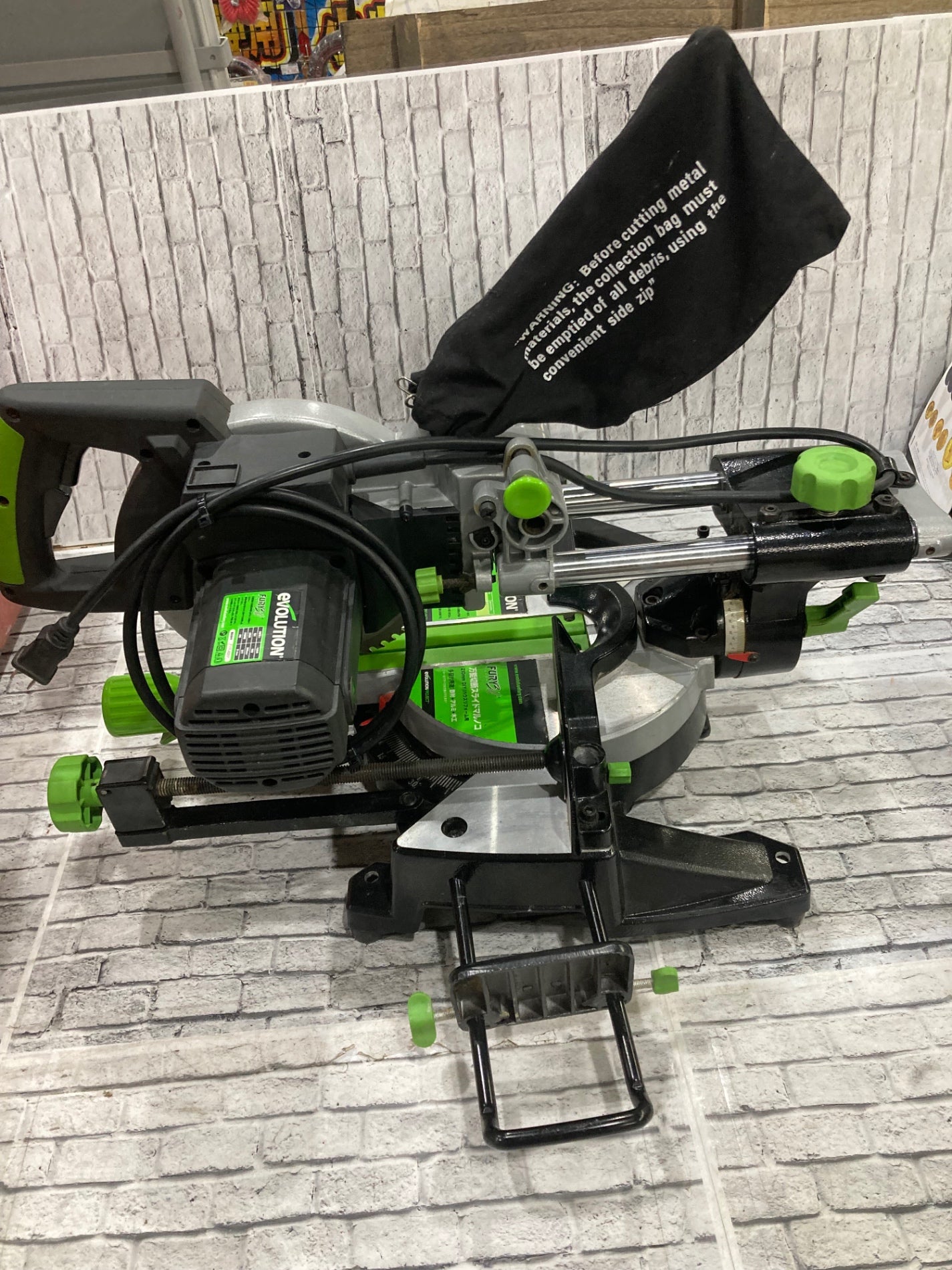スライド丸ノコ　エボリューション FURY3　中古　動作品 Evolution Fury 3 万能切断スライド丸ノコ 【公式通販】
