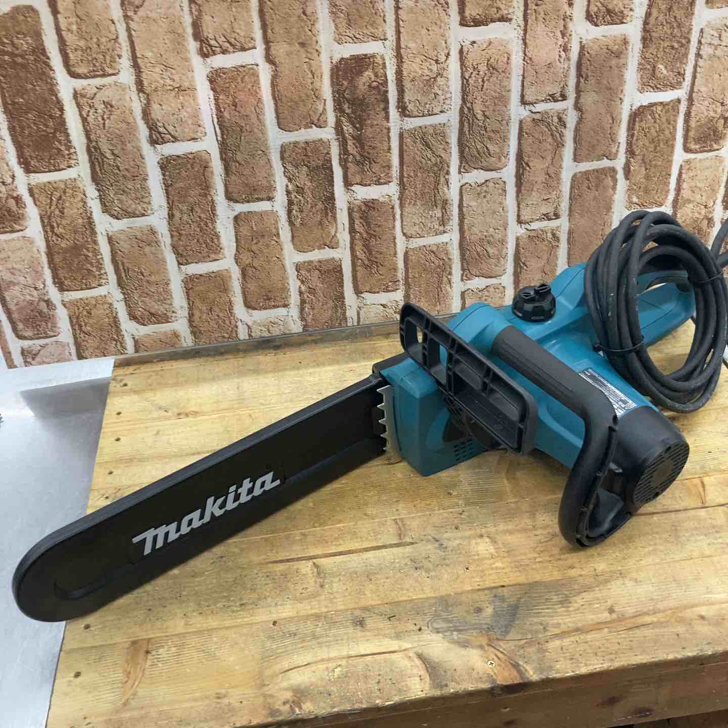 ☆マキタ(makita) 電気チェーンソー MUC3541【草加店】 ☆マキタ(makita) 電気チェーンソー MUC3541【草加店】 – アクトツール