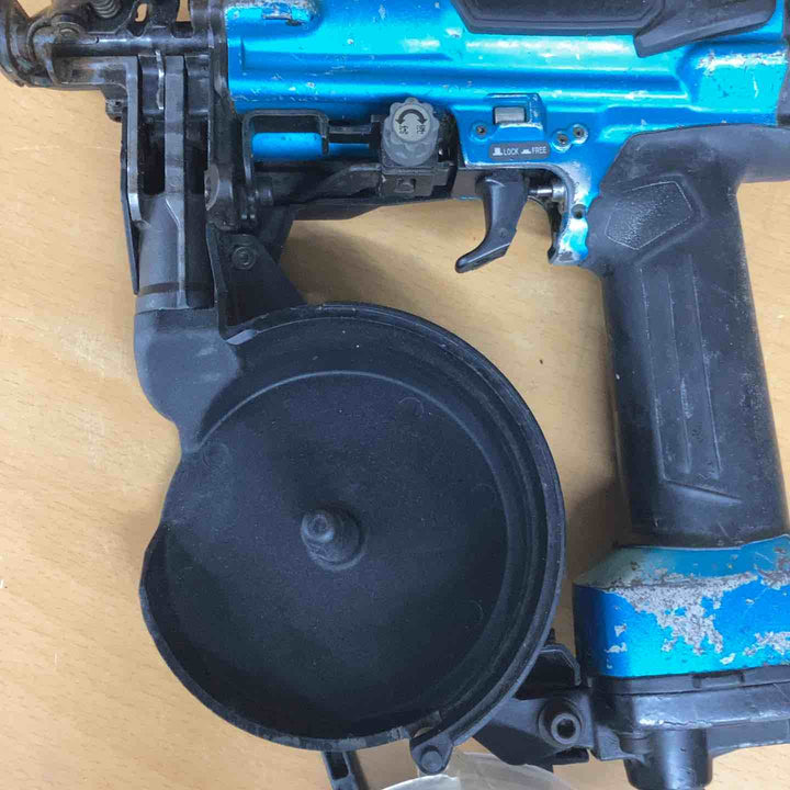 ★マキタ(makita) 高圧エアネジ打ち機 AR411HRM【越谷店】